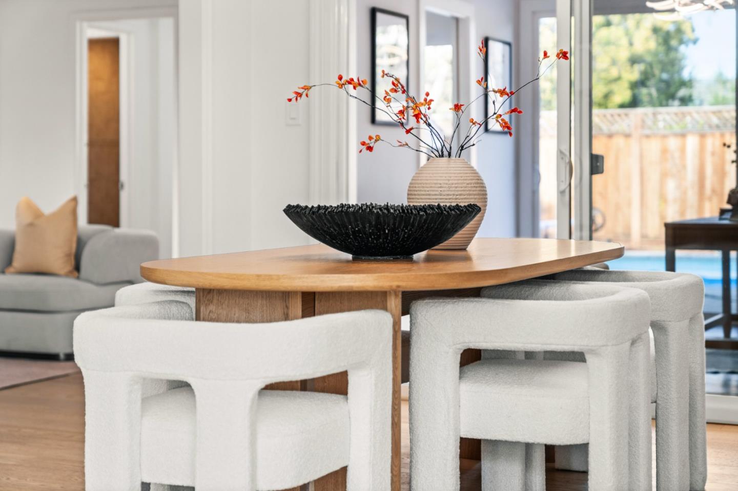 Detail Gallery Image 19 of 81 For 3151 Ramona St, Palo Alto,  CA 94306 - 3 Beds | 3 Baths