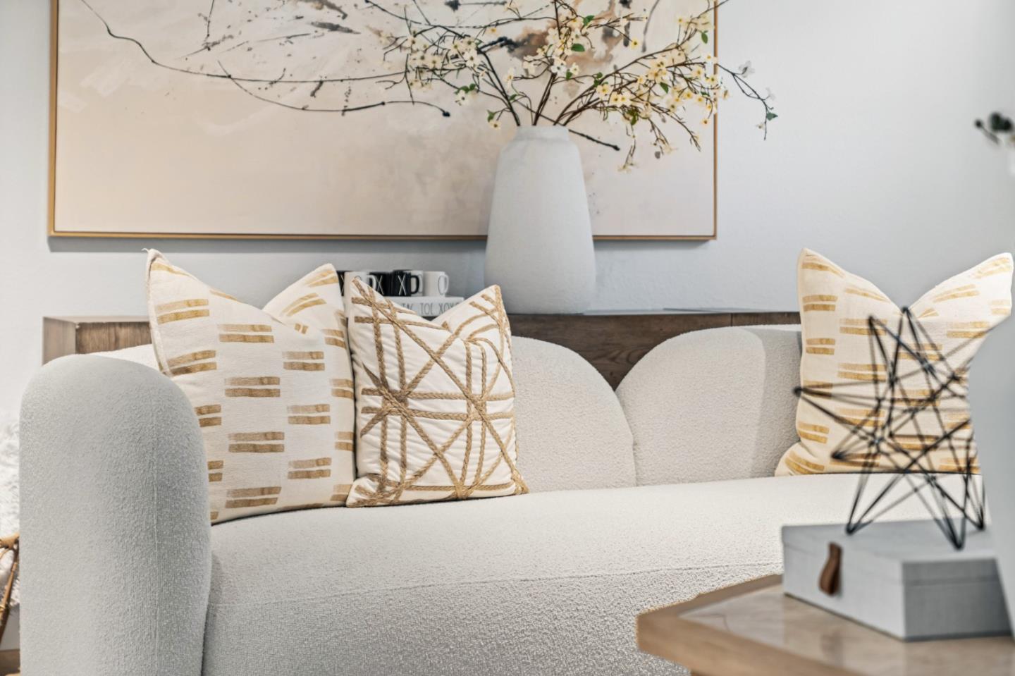 Detail Gallery Image 24 of 81 For 3151 Ramona St, Palo Alto,  CA 94306 - 3 Beds | 3 Baths