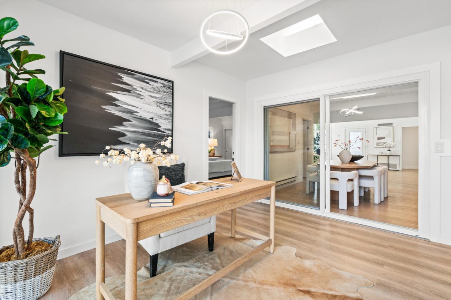 Detail Gallery Image 29 of 81 For 3151 Ramona St, Palo Alto,  CA 94306 - 3 Beds | 3 Baths