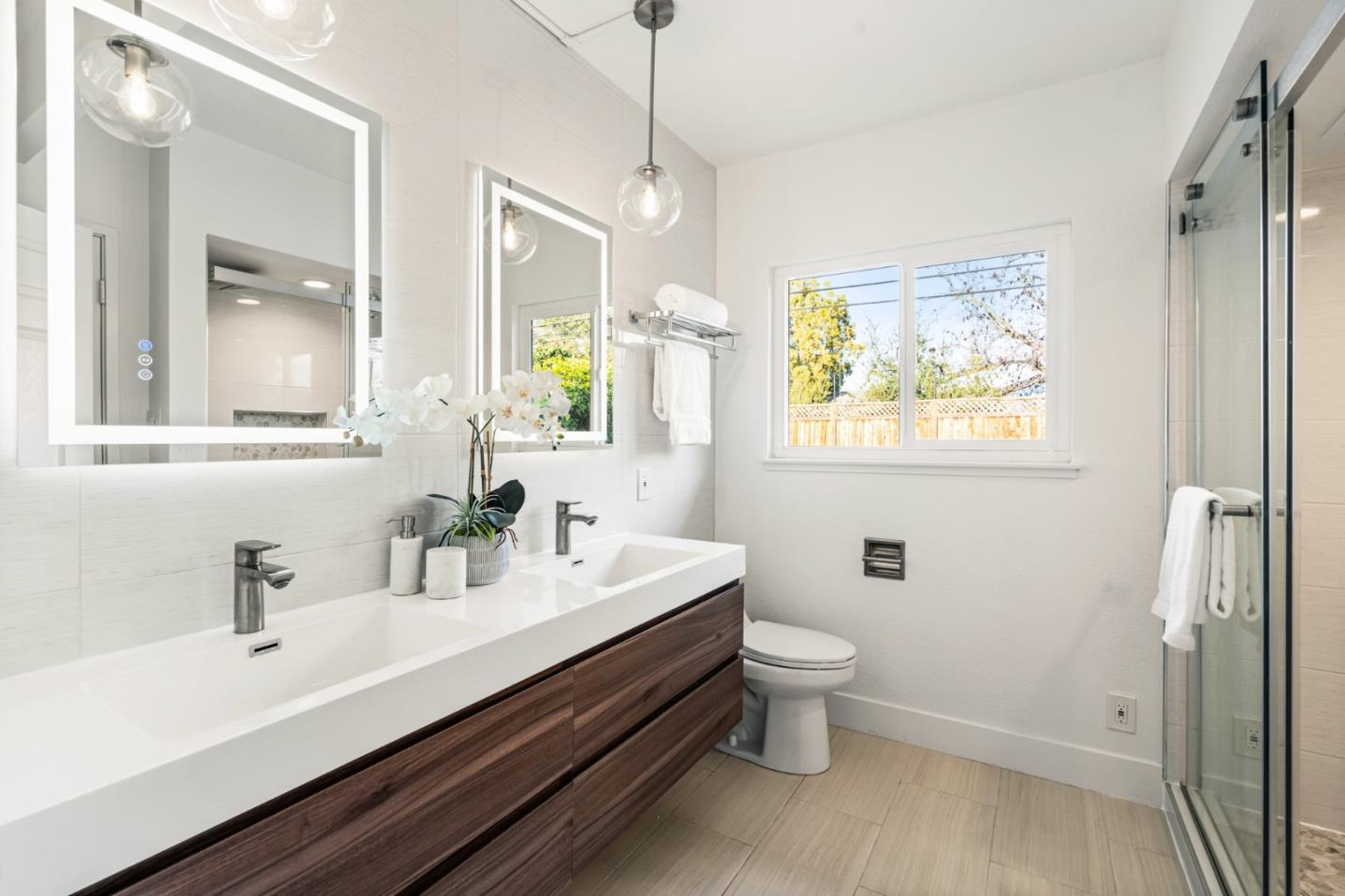 Detail Gallery Image 36 of 81 For 3151 Ramona St, Palo Alto,  CA 94306 - 3 Beds | 3 Baths