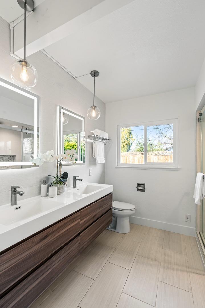 Detail Gallery Image 37 of 81 For 3151 Ramona St, Palo Alto,  CA 94306 - 3 Beds | 3 Baths