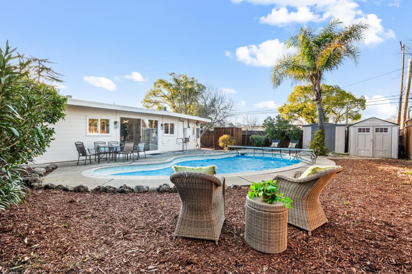 Detail Gallery Image 51 of 81 For 3151 Ramona St, Palo Alto,  CA 94306 - 3 Beds | 3 Baths