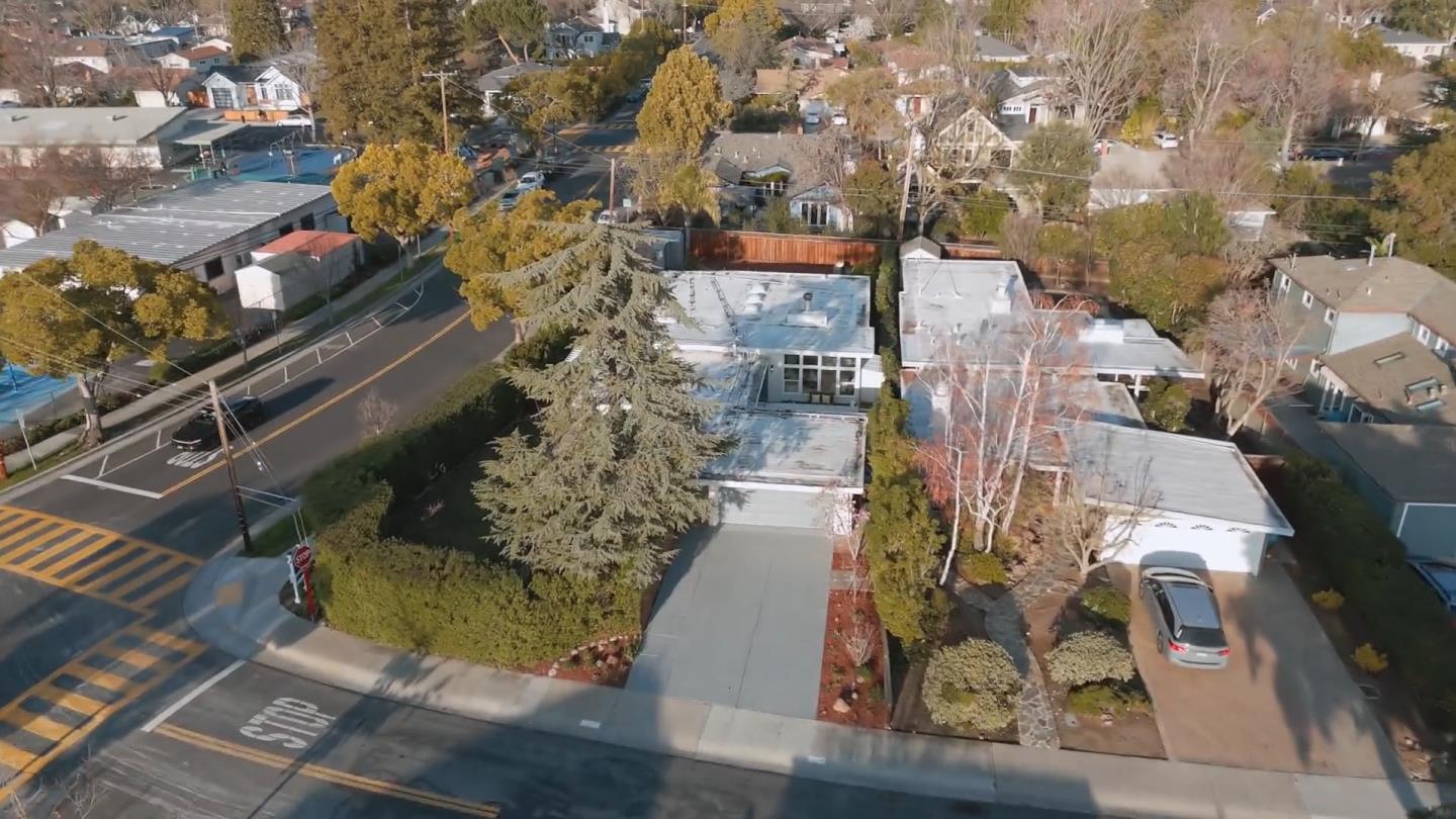 Detail Gallery Image 67 of 81 For 3151 Ramona St, Palo Alto,  CA 94306 - 3 Beds | 3 Baths