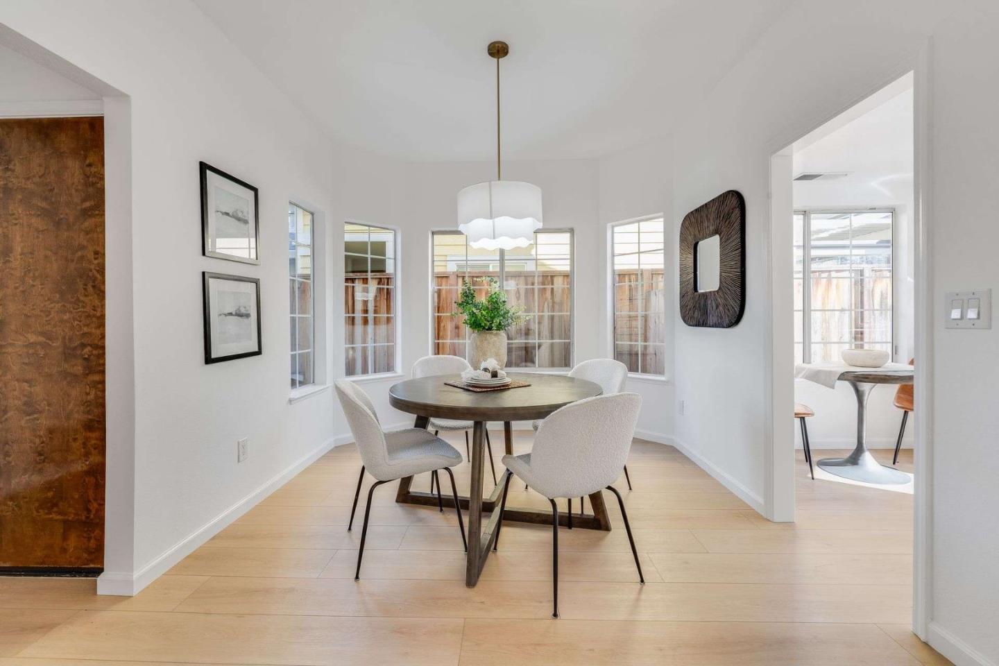 Detail Gallery Image 4 of 39 For 853 Erie Cir, Milpitas,  CA 95035 - 4 Beds | 2/1 Baths