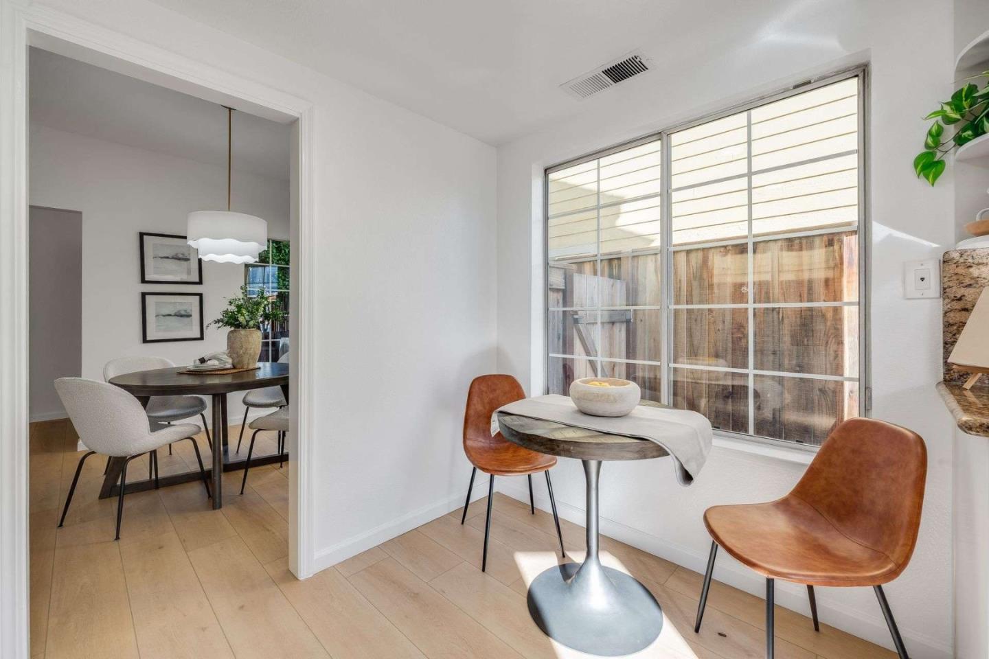 Detail Gallery Image 9 of 39 For 853 Erie Cir, Milpitas,  CA 95035 - 4 Beds | 2/1 Baths