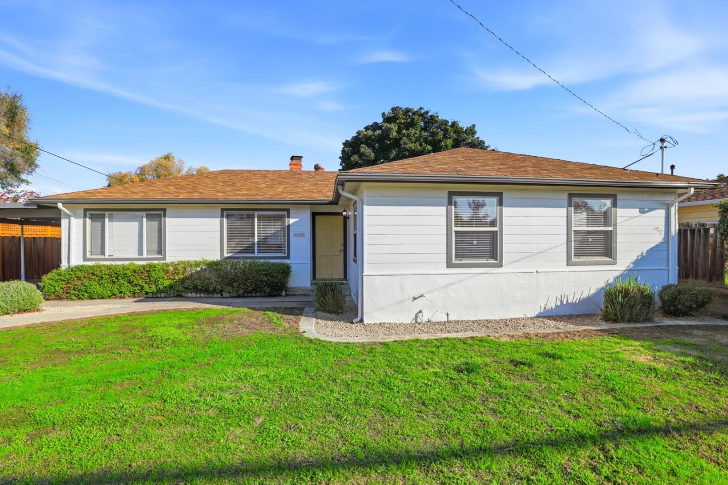 Detail Gallery Image 4 of 29 For 440 N Milton Ave, Campbell,  CA 95008 - 3 Beds | 1/1 Baths