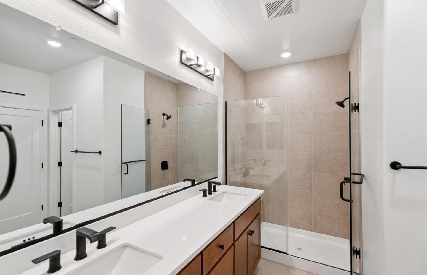 Photo #43: ML82031105 Listing: Photo #43