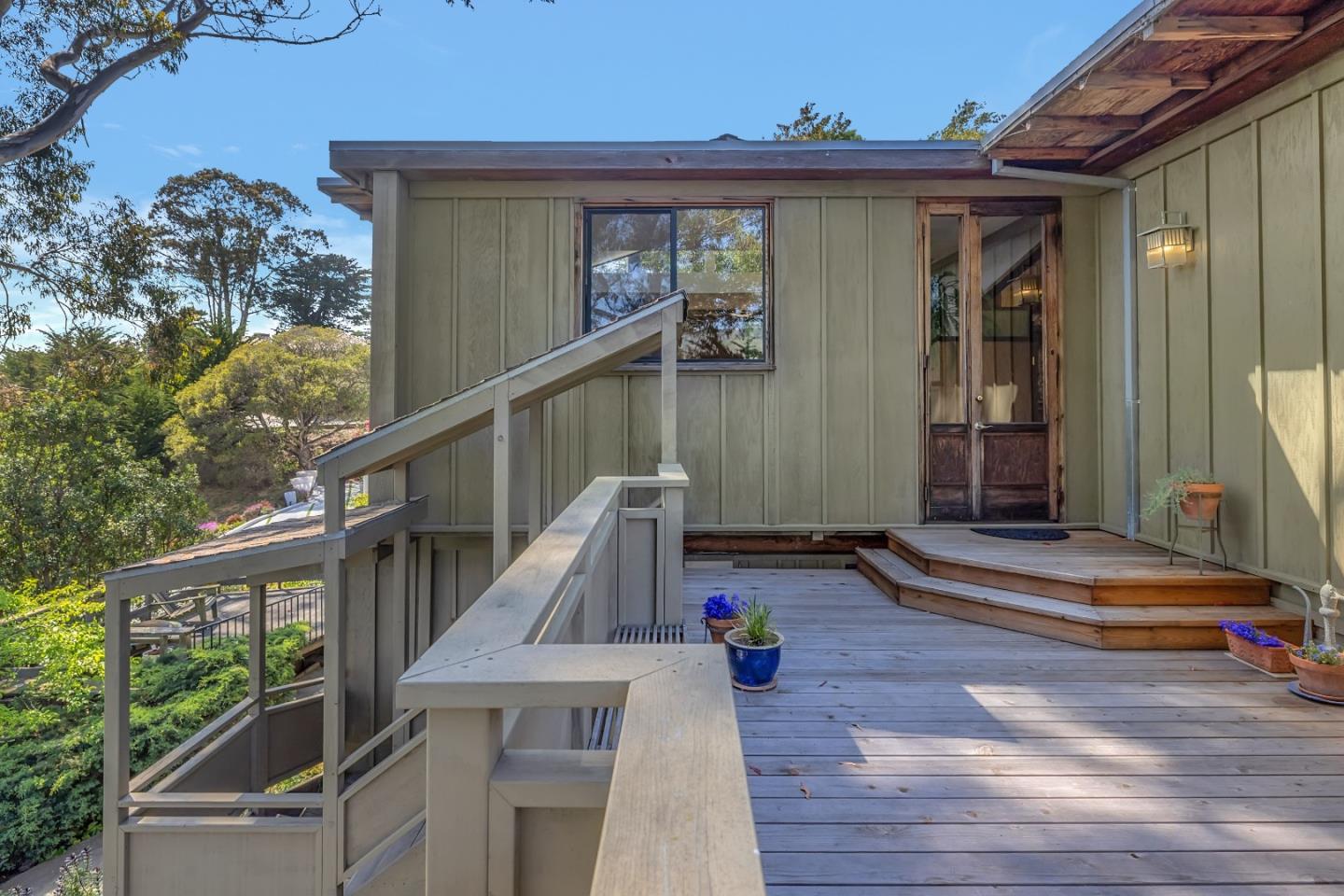 Detail Gallery Image 7 of 41 For 3405 Rio Rd, Carmel,  CA 93923 - 2 Beds | 2/1 Baths