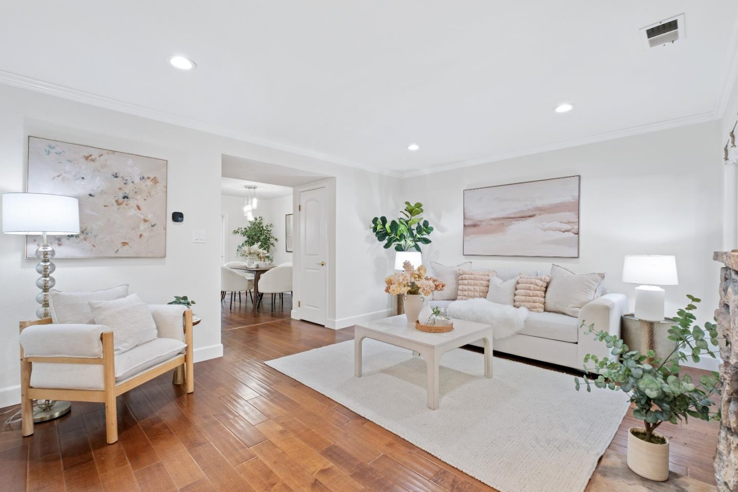 Photo #2: ML82031107 Listing: Photo #2