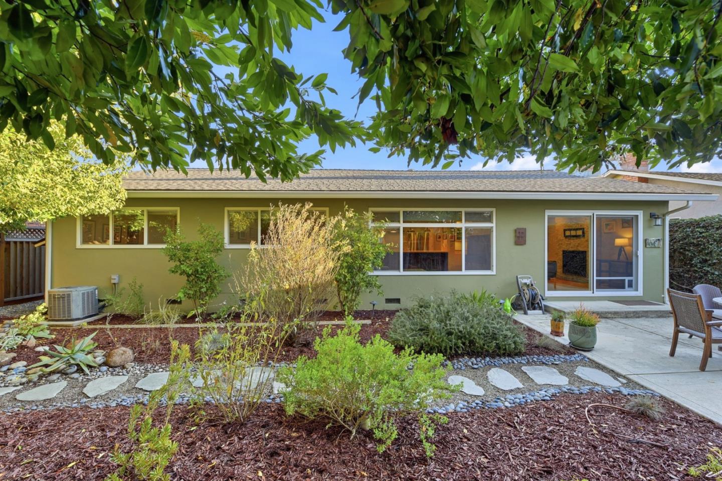 Detail Gallery Image 23 of 25 For 1635 Trona Way, San Jose,  CA 95125 - 3 Beds | 2/1 Baths