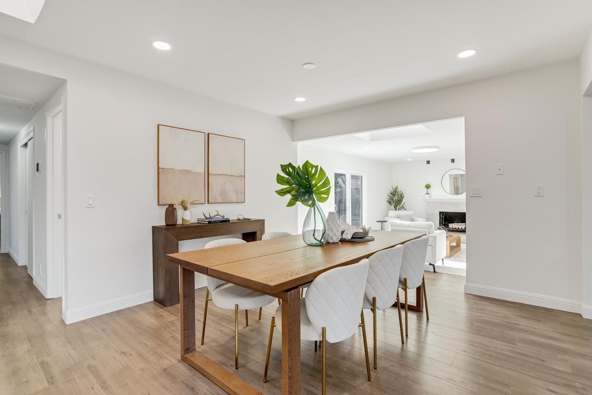 Detail Gallery Image 12 of 34 For 3278 Loma Alta Dr, Santa Clara,  CA 95051 - 3 Beds | 2 Baths