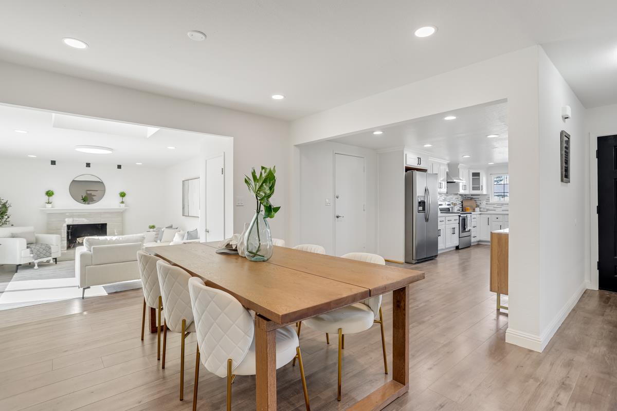 Detail Gallery Image 13 of 34 For 3278 Loma Alta Dr, Santa Clara,  CA 95051 - 3 Beds | 2 Baths