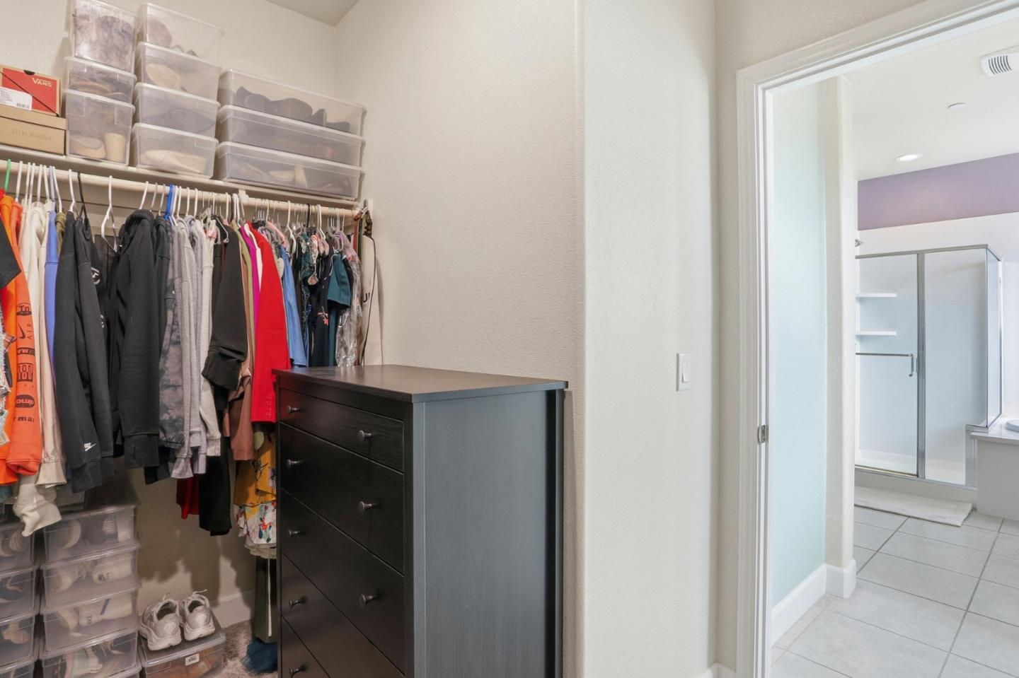 Detail Gallery Image 24 of 47 For 781 Segovia Dr, Hollister,  CA 95023 - 3 Beds | 2/1 Baths