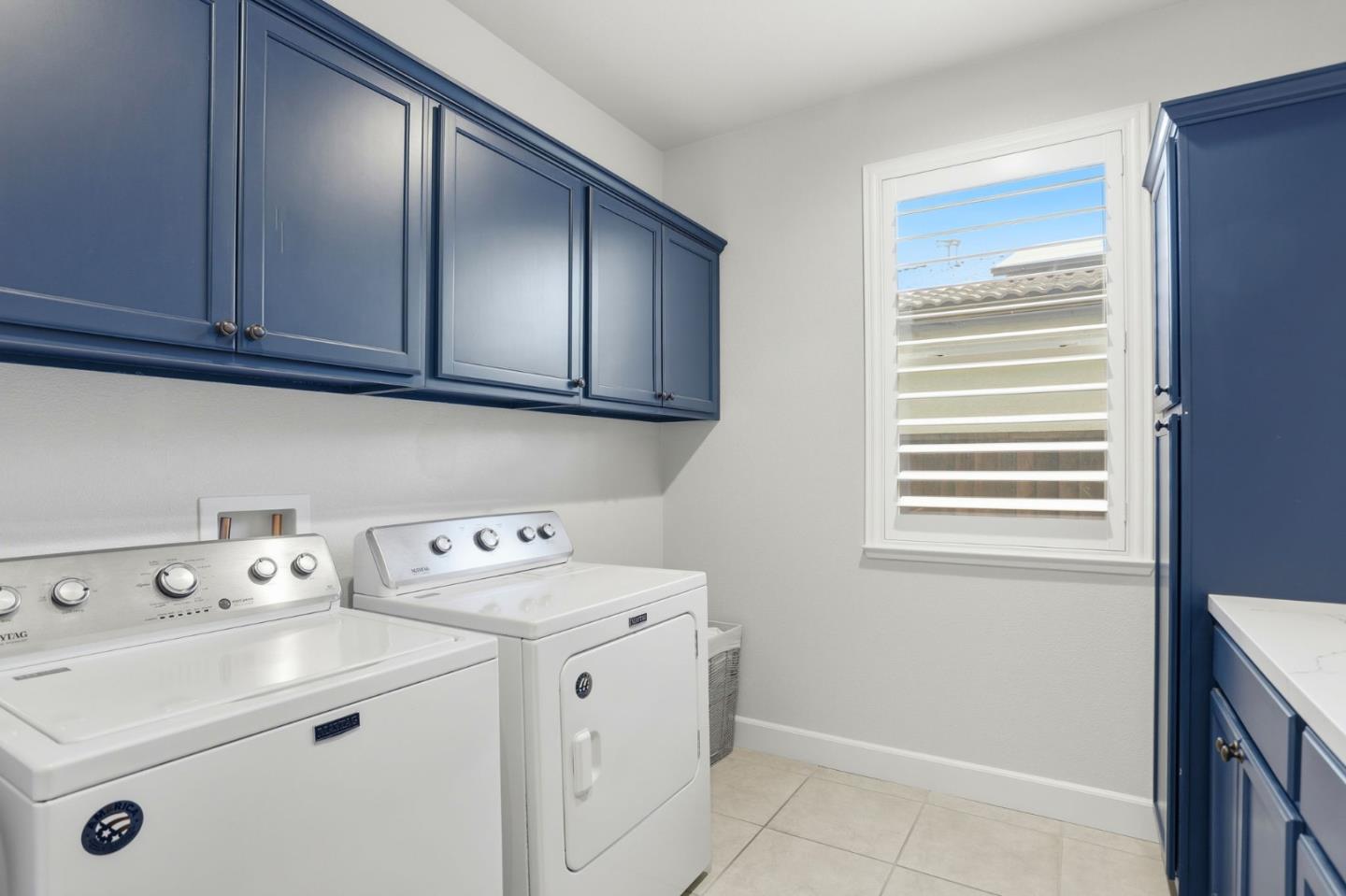 Detail Gallery Image 36 of 47 For 781 Segovia Dr, Hollister,  CA 95023 - 3 Beds | 2/1 Baths