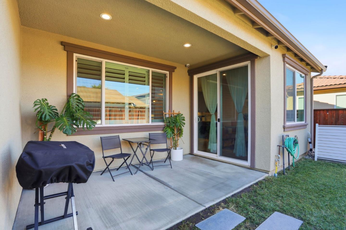 Detail Gallery Image 39 of 47 For 781 Segovia Dr, Hollister,  CA 95023 - 3 Beds | 2/1 Baths