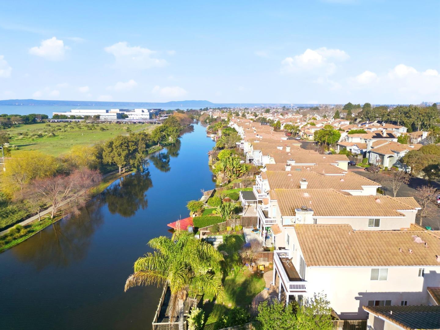 Detail Gallery Image 46 of 63 For 327 Ratto Rd, Alameda,  CA 94502 - 4 Beds | 2 Baths