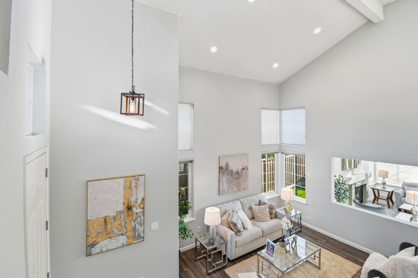 Detail Gallery Image 8 of 63 For 327 Ratto Rd, Alameda,  CA 94502 - 4 Beds | 2 Baths