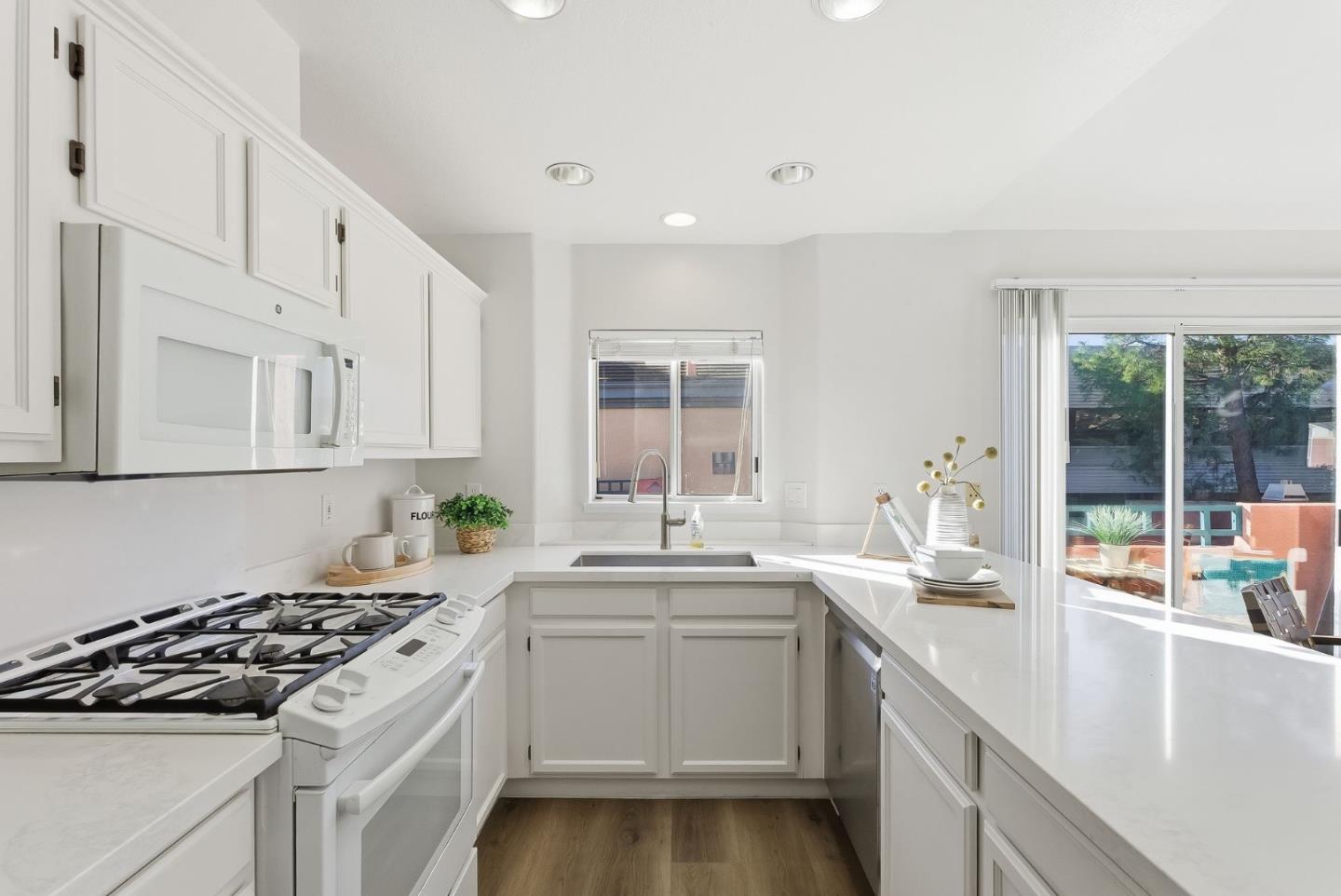 Photo #9: ML82031118 Listing: Photo #9