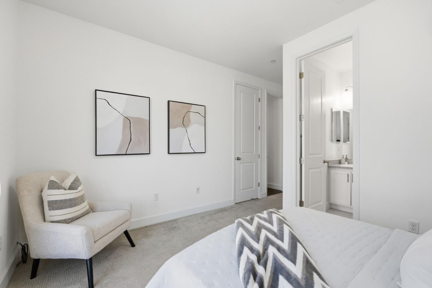 Detail Gallery Image 19 of 43 For 2039 Colony St, Mountain View,  CA 94043 - 4 Beds | 3/1 Baths