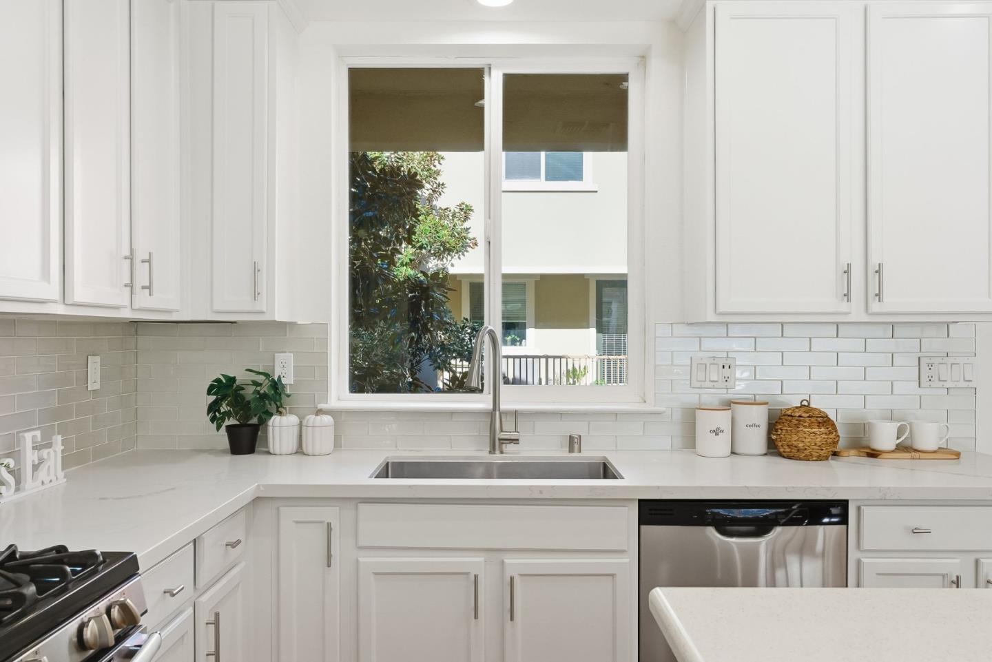 Photo #10: ML82031124 Listing: Photo #10