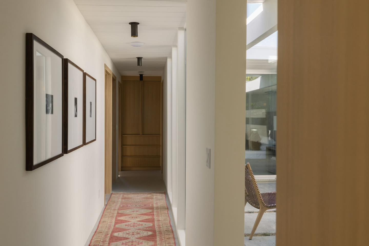 Detail Gallery Image 13 of 22 For 2256 Fairhill Ln, San Jose,  CA 95125 - 4 Beds | 2/1 Baths