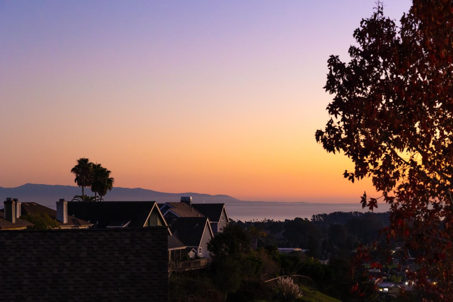 Detail Gallery Image 2 of 69 For 2520 Benson Ave, Santa Cruz,  CA 95065 - 4 Beds | 3/1 Baths