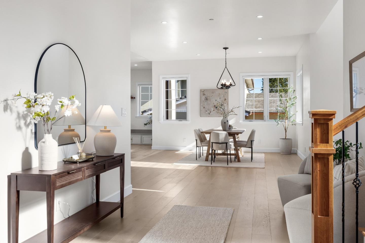 Detail Gallery Image 6 of 69 For 2520 Benson Ave, Santa Cruz,  CA 95065 - 4 Beds | 3/1 Baths