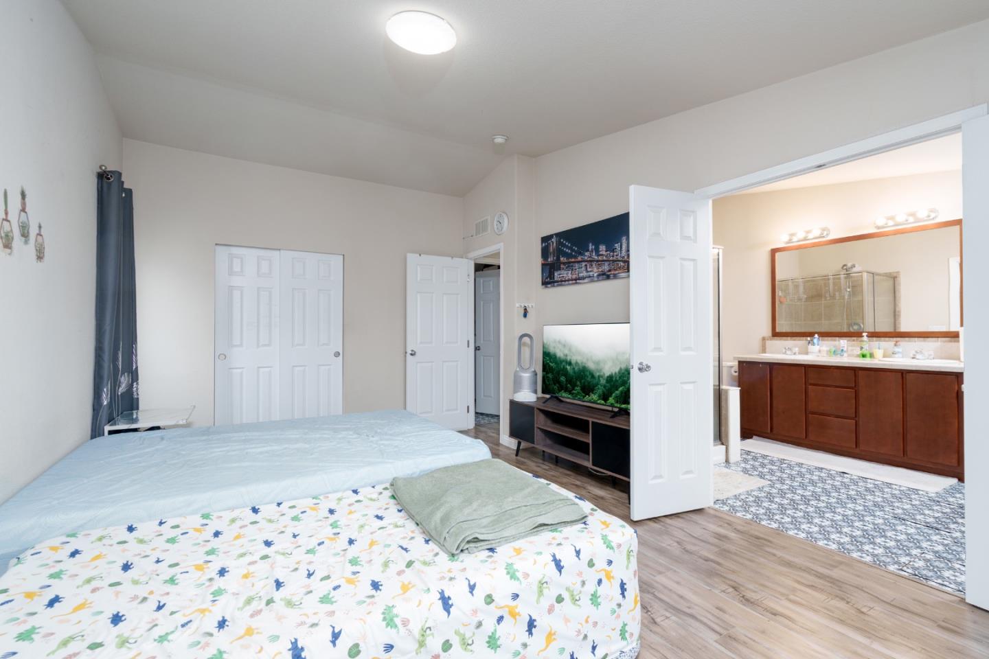 Detail Gallery Image 15 of 18 For 417 Chateau La Salle Drive #417,  San Jose,  CA 95111 - 3 Beds | 2 Baths