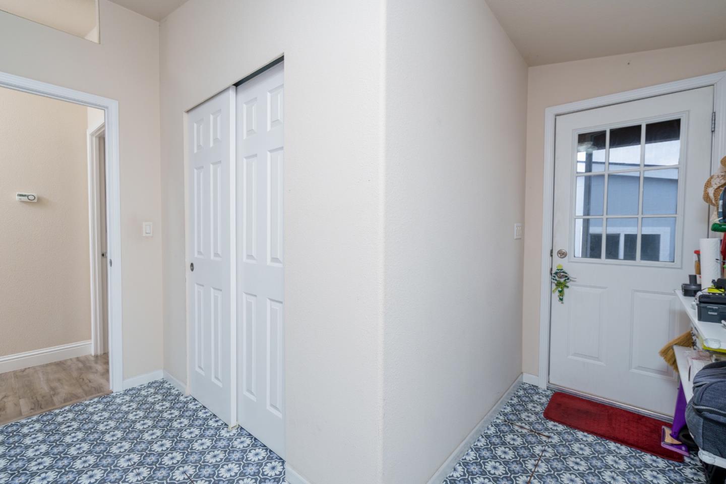 Detail Gallery Image 18 of 18 For 417 Chateau La Salle Drive #417,  San Jose,  CA 95111 - 3 Beds | 2 Baths