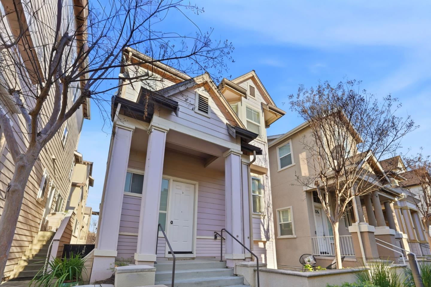 Detail Gallery Image 3 of 36 For 1622 Salamoni Ct, San Jose,  CA 95133 - 3 Beds | 2/1 Baths