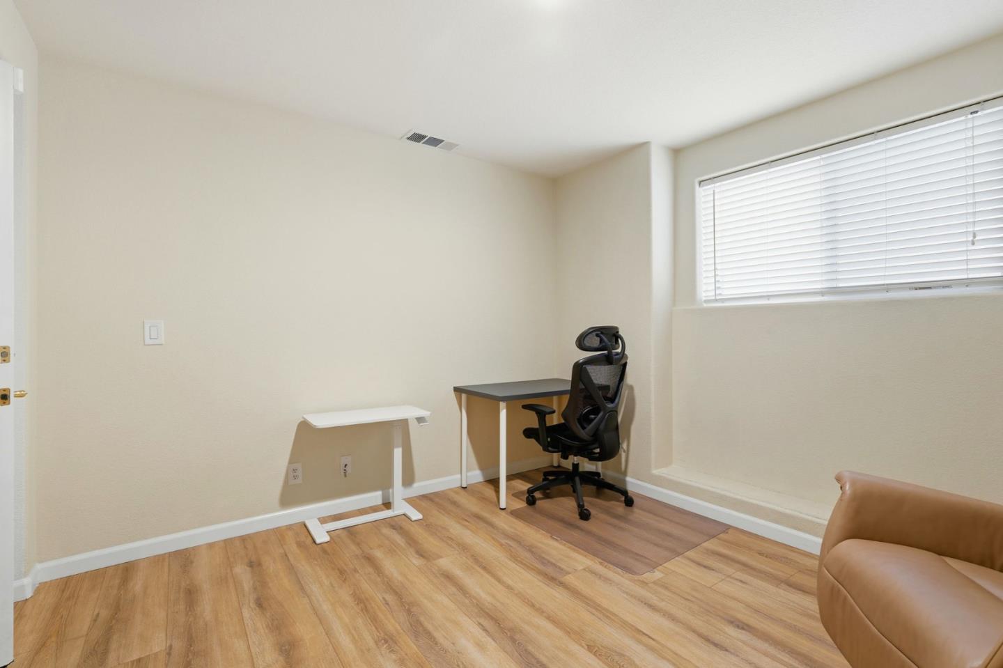 Detail Gallery Image 31 of 36 For 1622 Salamoni Ct, San Jose,  CA 95133 - 3 Beds | 2/1 Baths