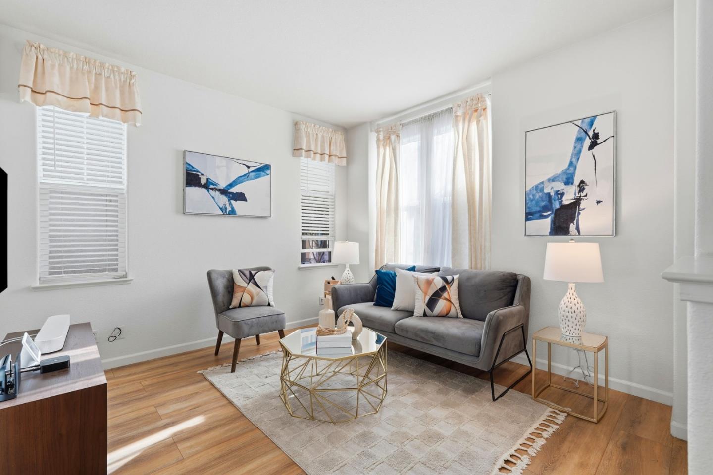 Detail Gallery Image 6 of 36 For 1622 Salamoni Ct, San Jose,  CA 95133 - 3 Beds | 2/1 Baths