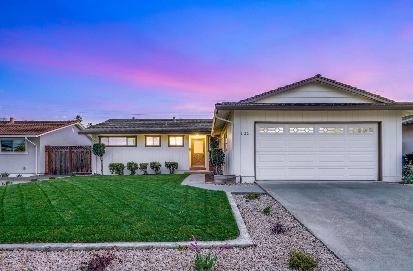 Front Image Thumbnail for ML82031138