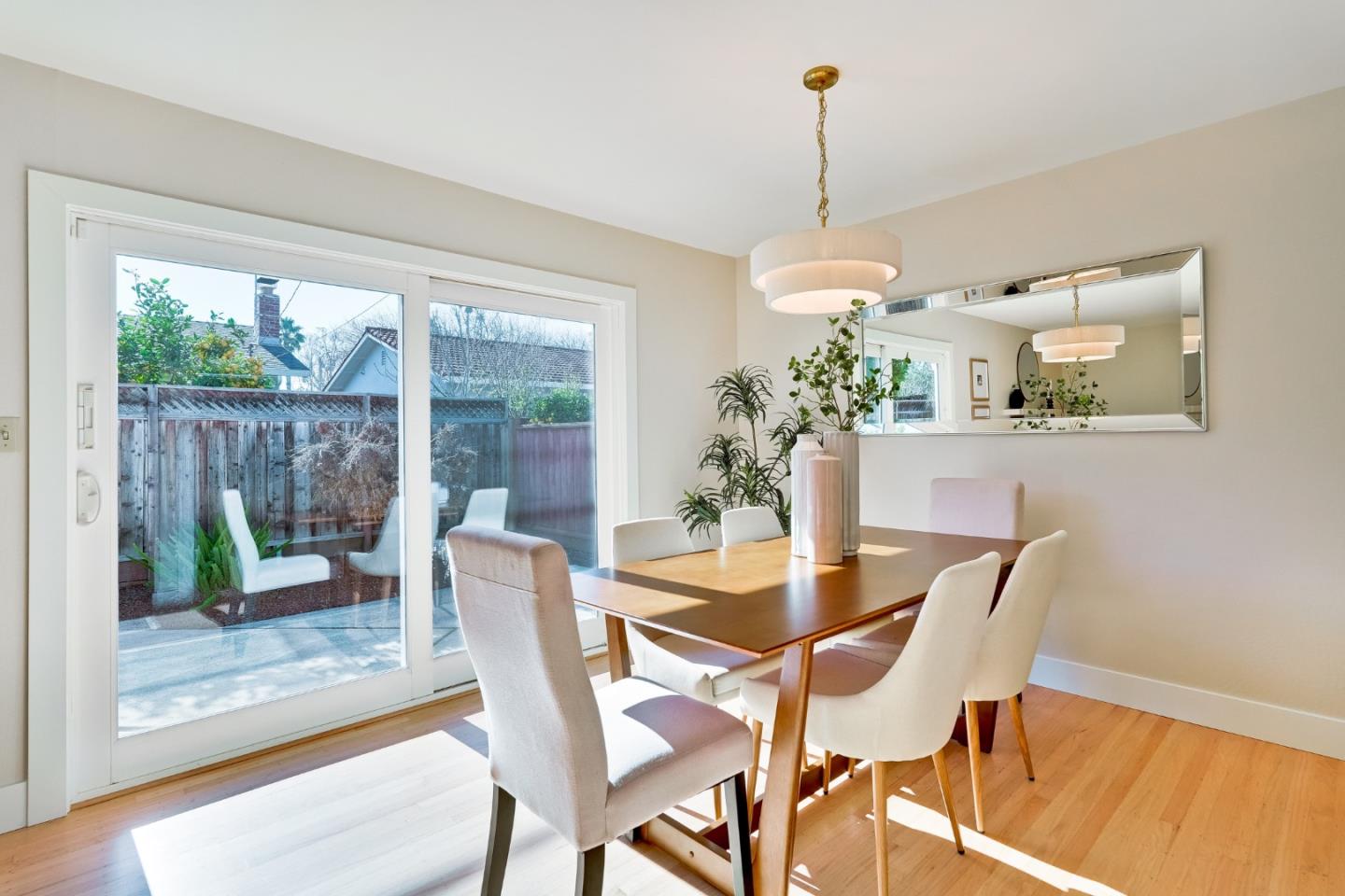 Detail Gallery Image 11 of 48 For 1122 Vasquez Ave, Sunnyvale,  CA 94086 - 3 Beds | 2 Baths