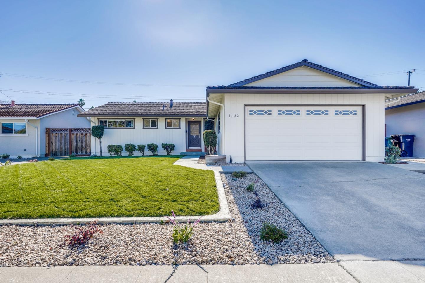 Detail Gallery Image 2 of 48 For 1122 Vasquez Ave, Sunnyvale,  CA 94086 - 3 Beds | 2 Baths