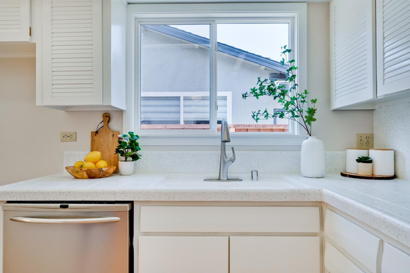 Detail Gallery Image 20 of 48 For 1122 Vasquez Ave, Sunnyvale,  CA 94086 - 3 Beds | 2 Baths