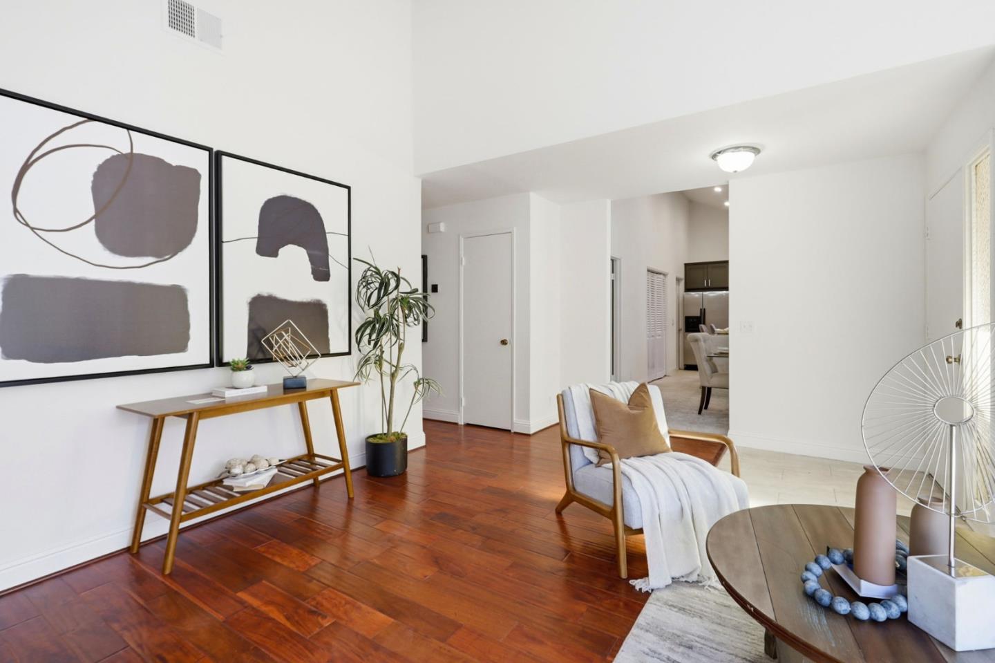 Detail Gallery Image 8 of 37 For 5341 Larch Grove Pl, San Jose,  CA 95123 - 3 Beds | 2 Baths