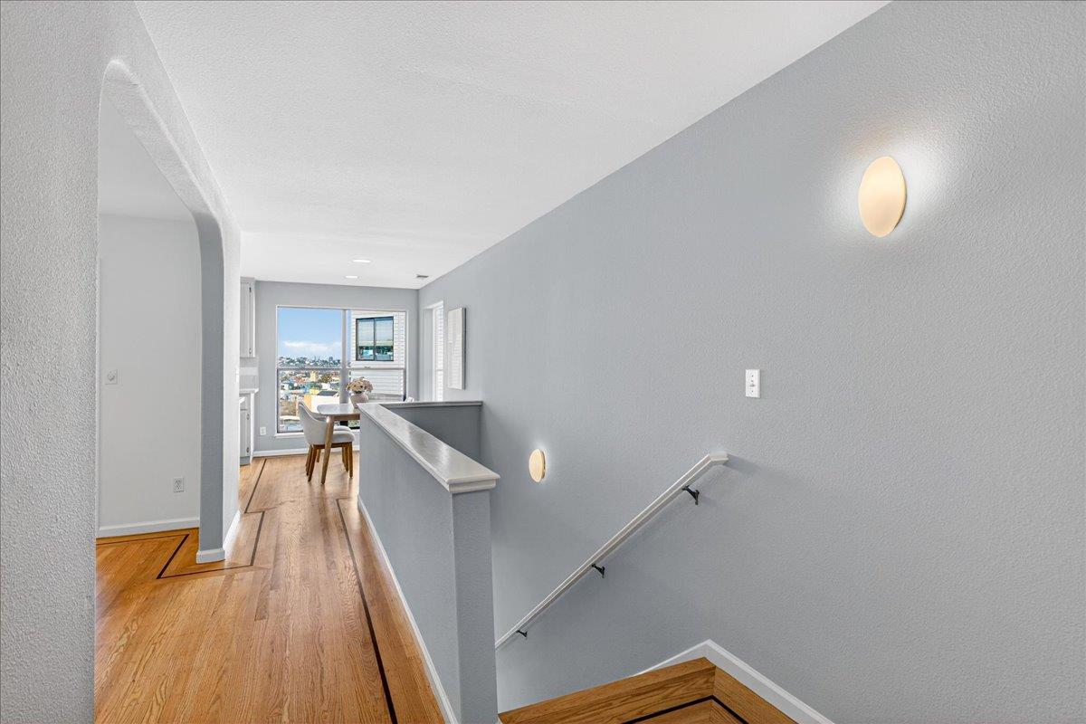 Detail Gallery Image 15 of 39 For 29 Jennings Ct, San Francisco,  CA 94124 - 3 Beds | 2/1 Baths