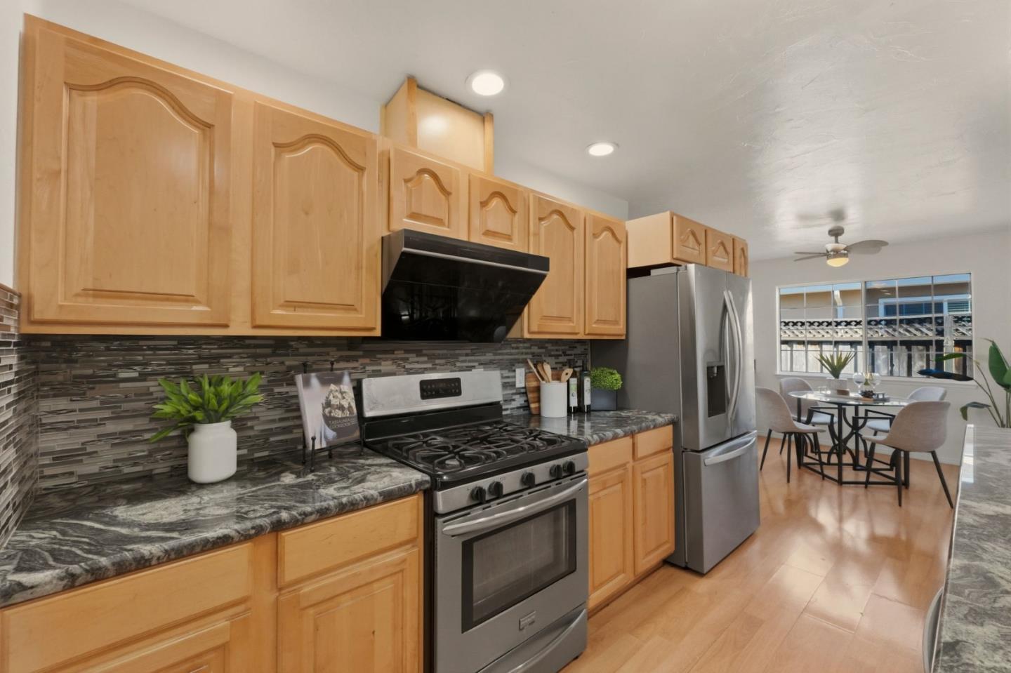 Detail Gallery Image 13 of 50 For 1571 Rebel Way, San Jose,  CA 95118 - 3 Beds | 2 Baths