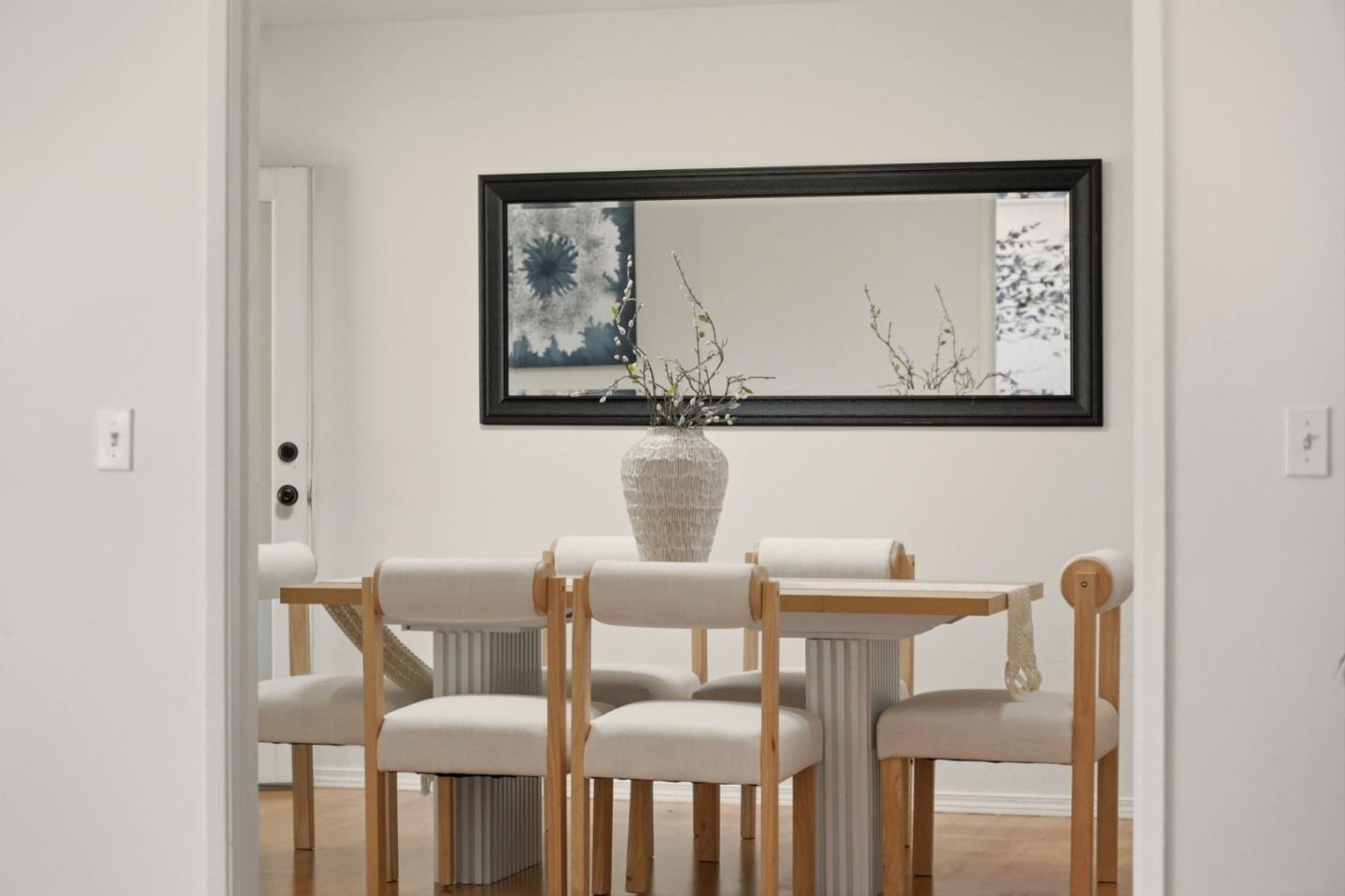 Detail Gallery Image 17 of 50 For 1571 Rebel Way, San Jose,  CA 95118 - 3 Beds | 2 Baths