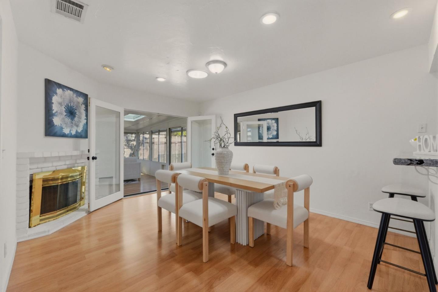 Detail Gallery Image 18 of 50 For 1571 Rebel Way, San Jose,  CA 95118 - 3 Beds | 2 Baths