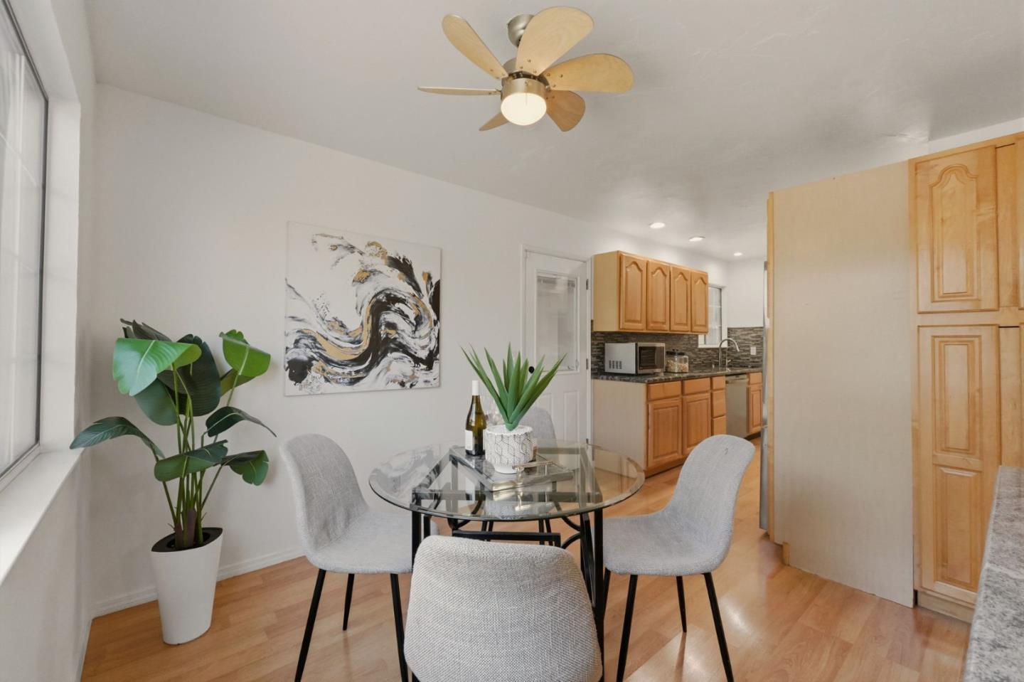 Detail Gallery Image 22 of 50 For 1571 Rebel Way, San Jose,  CA 95118 - 3 Beds | 2 Baths