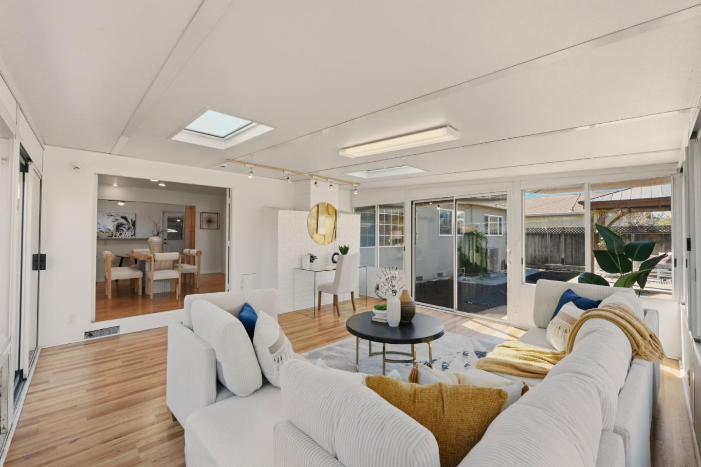 Detail Gallery Image 28 of 50 For 1571 Rebel Way, San Jose,  CA 95118 - 3 Beds | 2 Baths