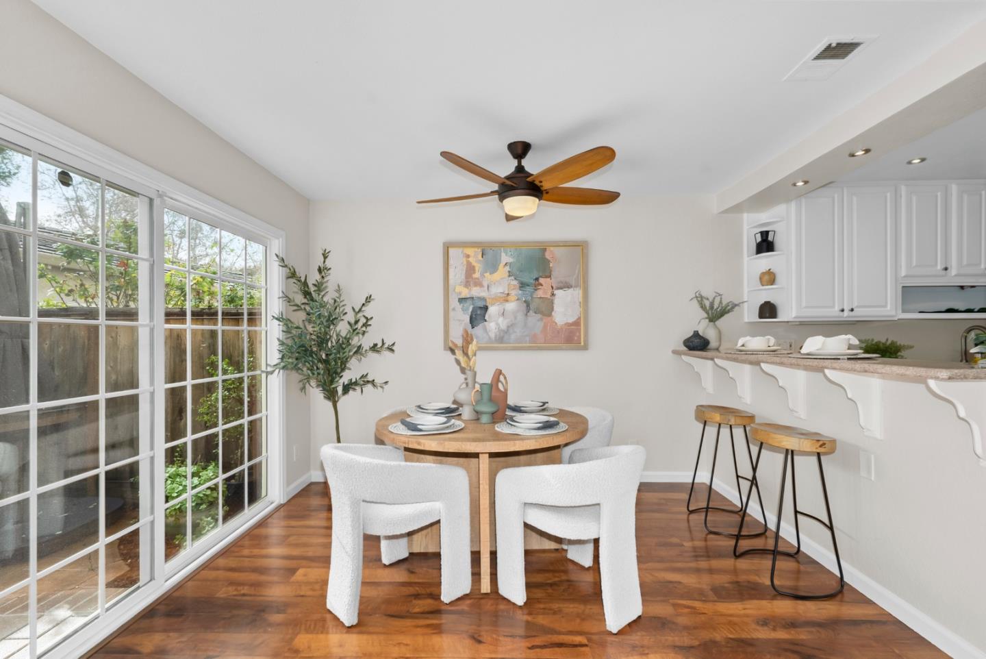 Photo #4: ML82031145 Listing: Photo #4