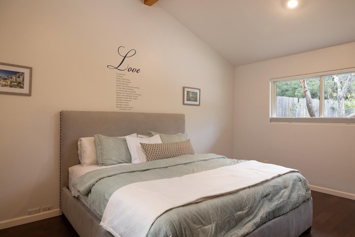 Detail Gallery Image 13 of 21 For 10148 Blue Larkspur Ln, Monterey,  CA 93940 - 4 Beds | 3/1 Baths