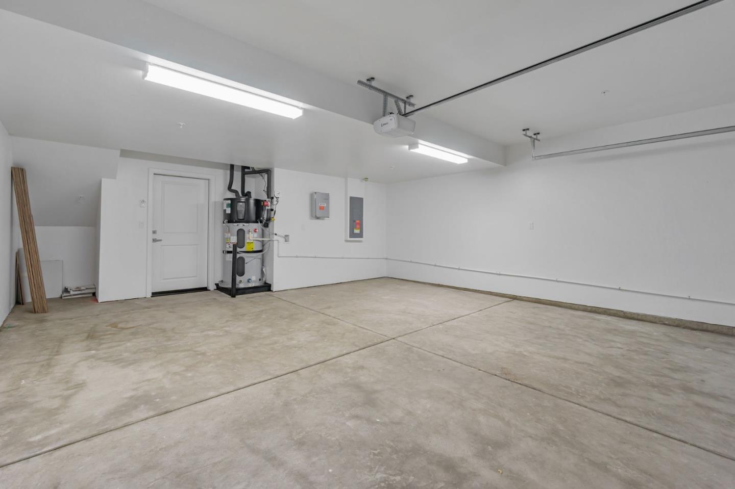 Detail Gallery Image 30 of 31 For 194 Oak Cir, Walnut Creek,  CA 94597 - 4 Beds | 3 Baths