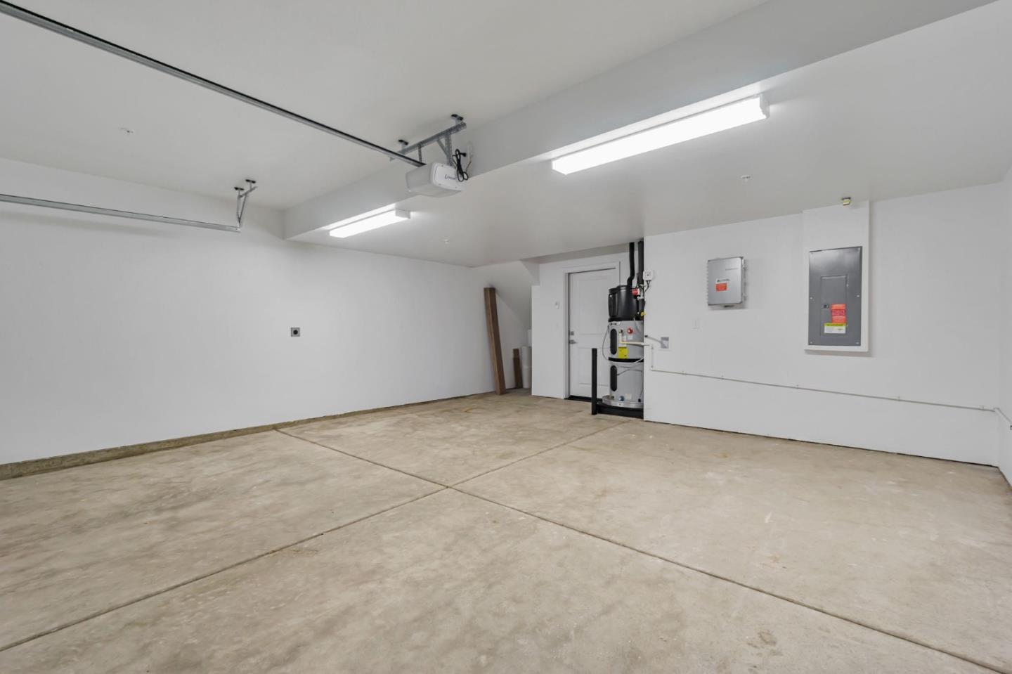 Detail Gallery Image 31 of 31 For 194 Oak Cir, Walnut Creek,  CA 94597 - 4 Beds | 3 Baths