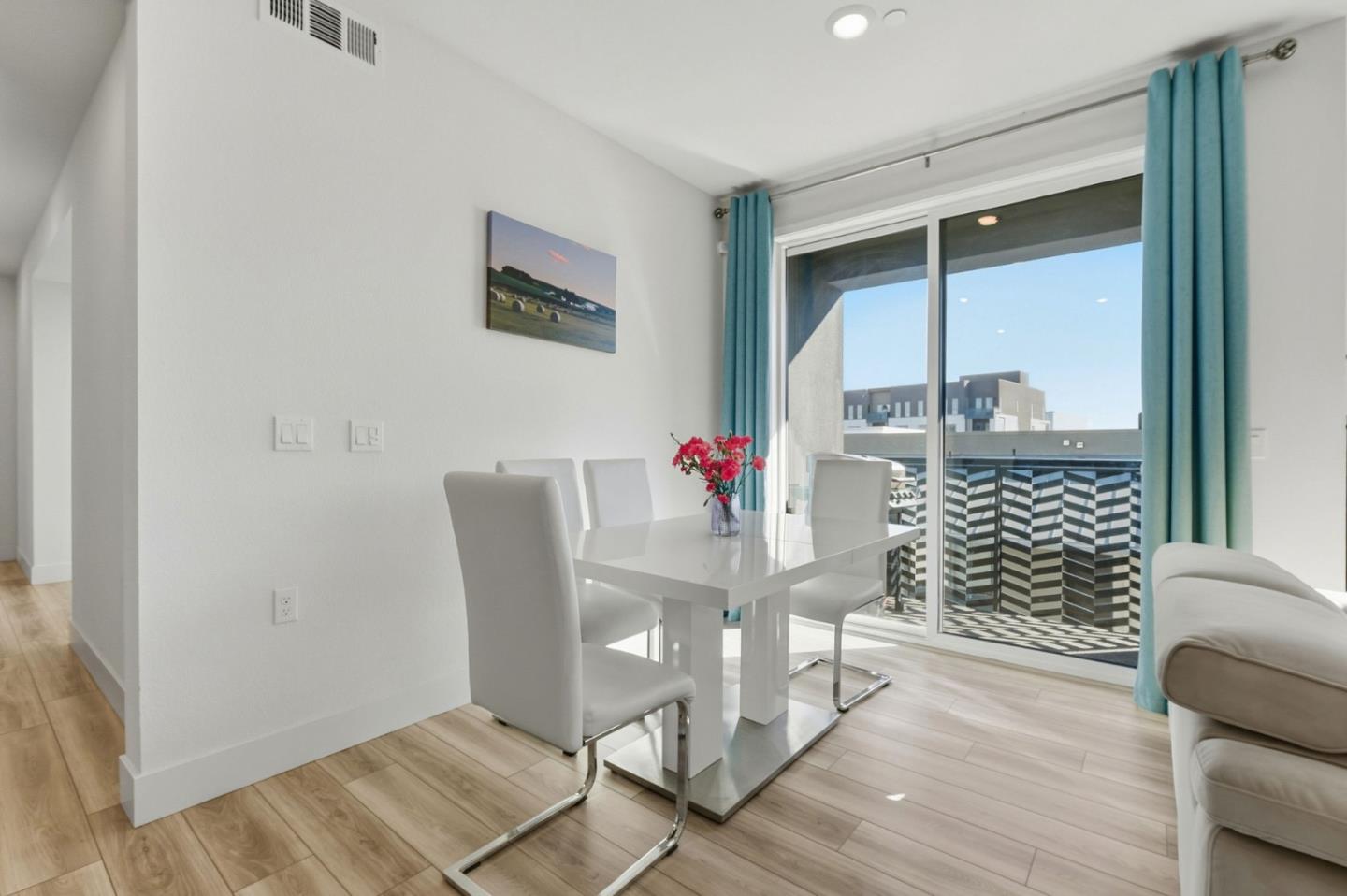 Detail Gallery Image 12 of 45 For 3690 Innovation Way #402,  Fremont,  CA 94538 - 3 Beds | 2 Baths