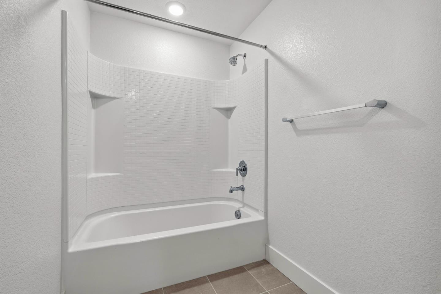 Detail Gallery Image 27 of 45 For 3690 Innovation Way #402,  Fremont,  CA 94538 - 3 Beds | 2 Baths