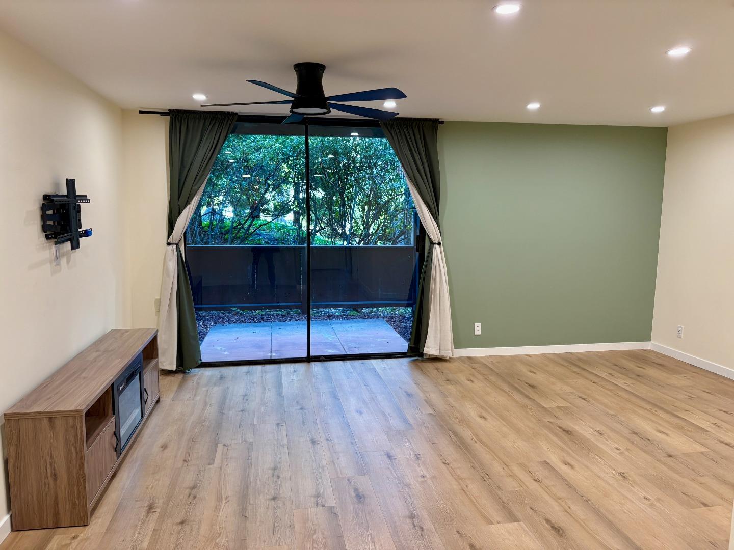 Detail Gallery Image 8 of 16 For 5124 Shelter Creek Ln, San Bruno,  CA 94066 - 0 Beds | 1 Baths